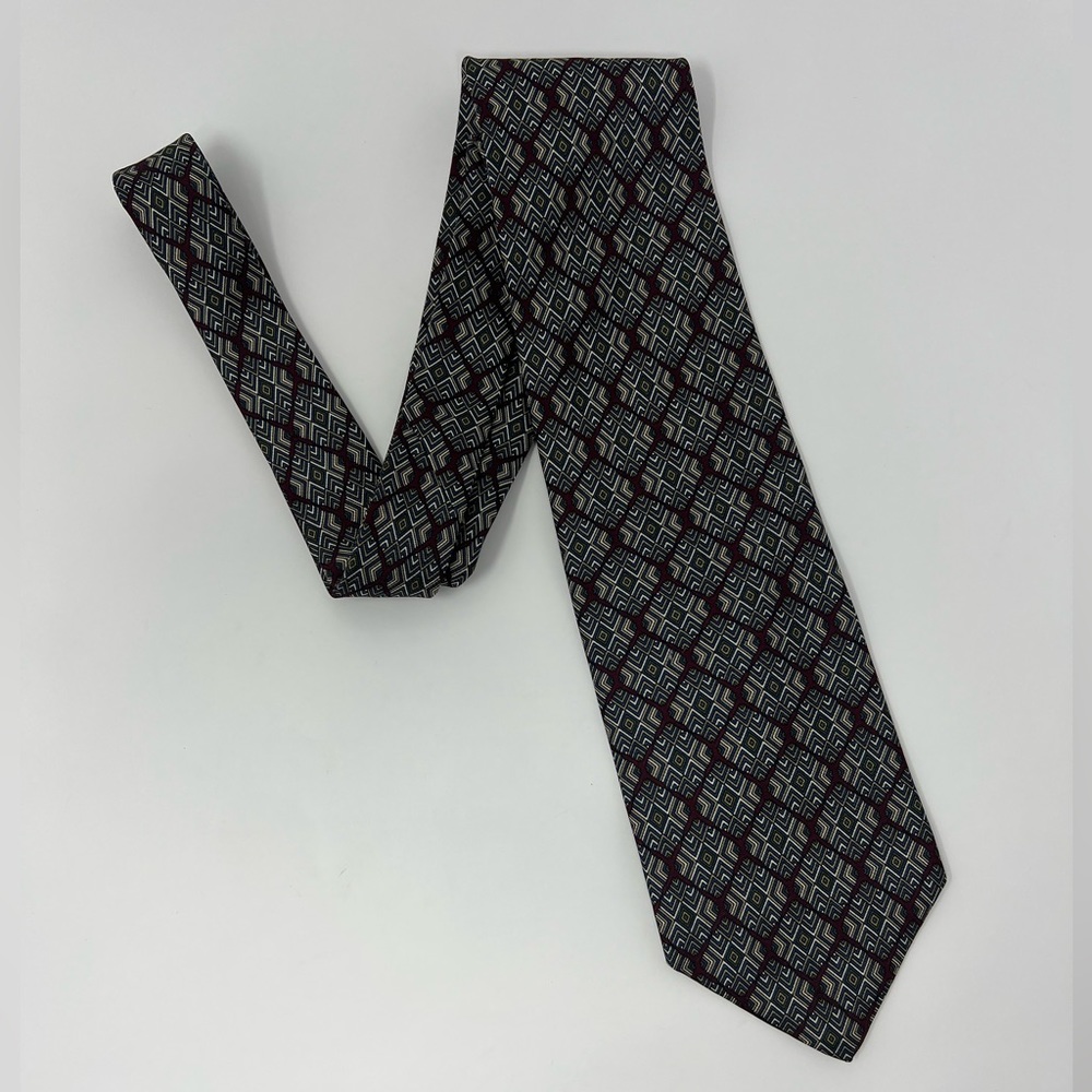 Hickey Freeman 1155 Collection Geometric Silk Neck Tie, Made in USA, Hand Sewn